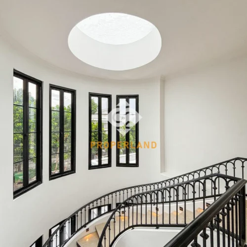 Rumah Modern Classic Brand New di Bintaro Jaksel (Hook)