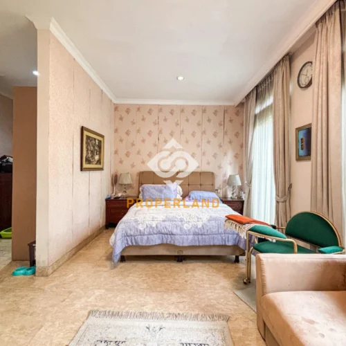 rumah 2 lantai semi furnished kebayoran lama jakarta selatan